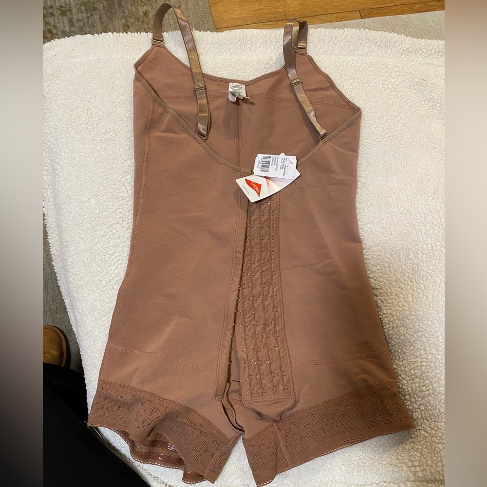 High Compression Shaper/ Faja Colombiana- New with Tags